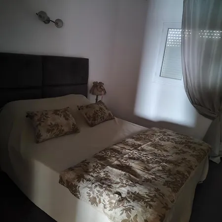 La Maison D Adelaide Lejlighed Saint-Laurent-dʼAigouze