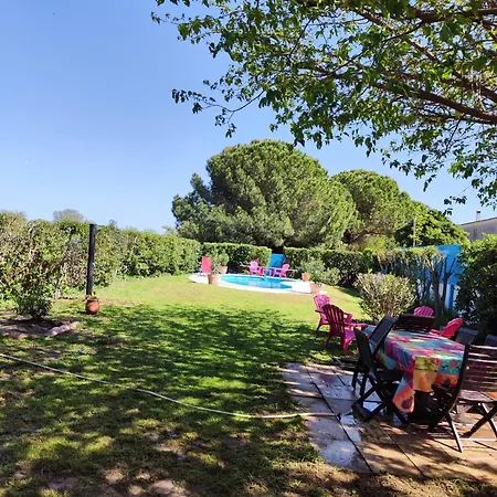 La Maison D Adelaide Appartement Saint-Laurent-dʼAigouze