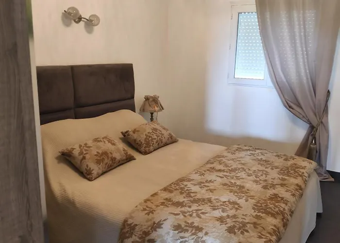 La Maison D Adelaide Appartement *